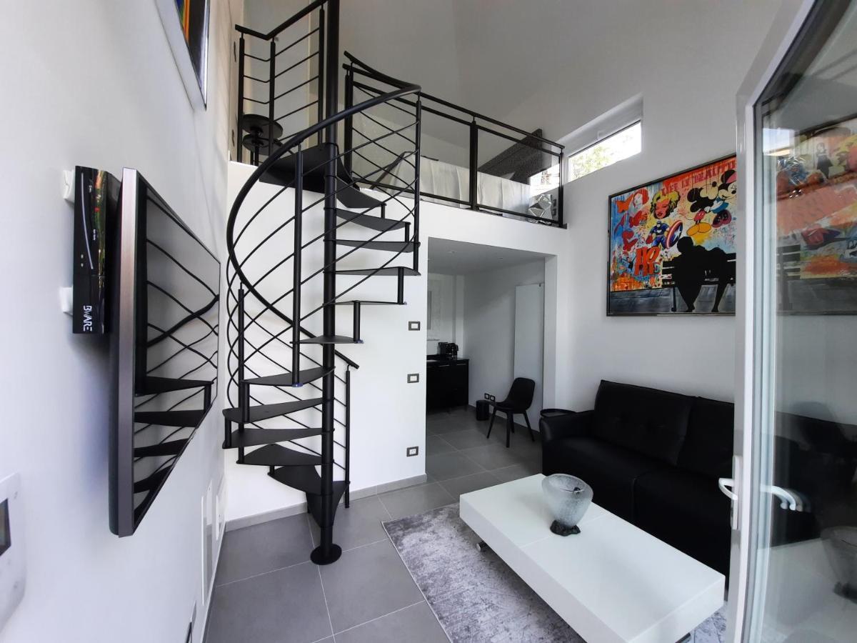 Palms Luxury Suites ซานเรโม ภายนอก รูปภาพ